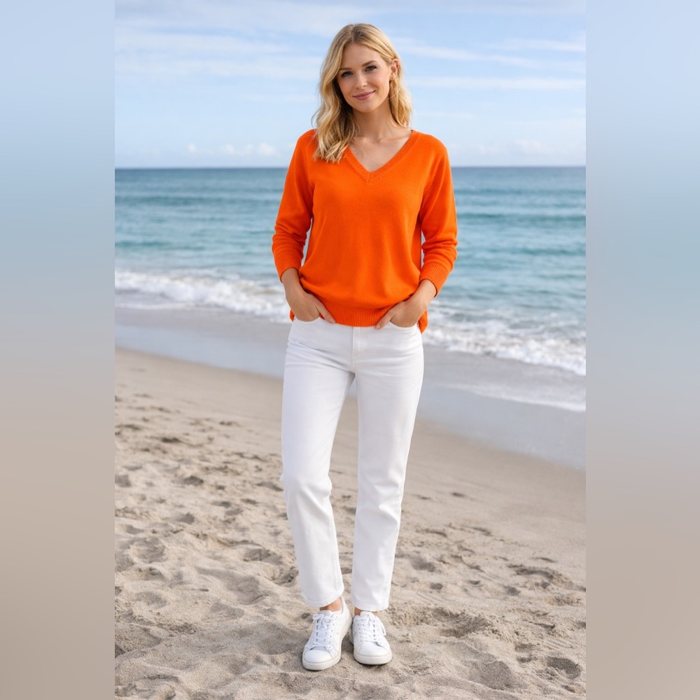 Calvin Klein Bright Orange V-Neck Lightweight Rayon/Poly Sweater - Sz M!